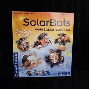 Solar Bots 8 In 1 Solar Robot Kit STEM Kit Solar Energy Powered NEW IN  BOX